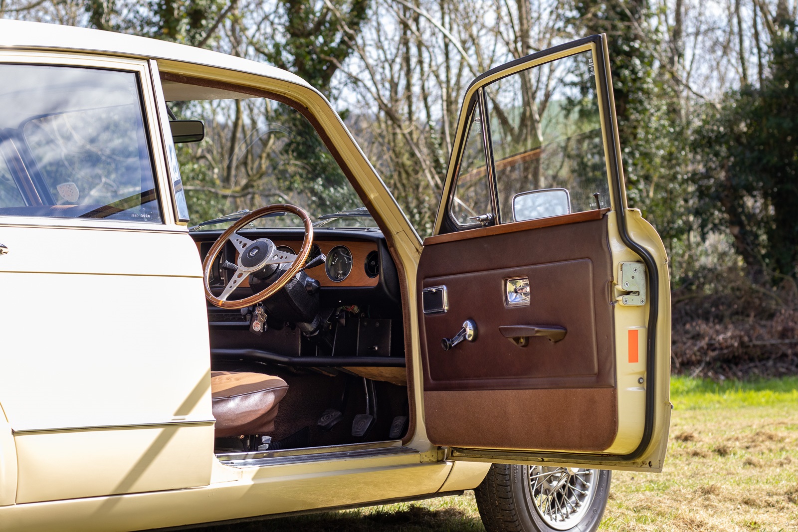 Lot 67 - 1975 Triumph 1500 TC