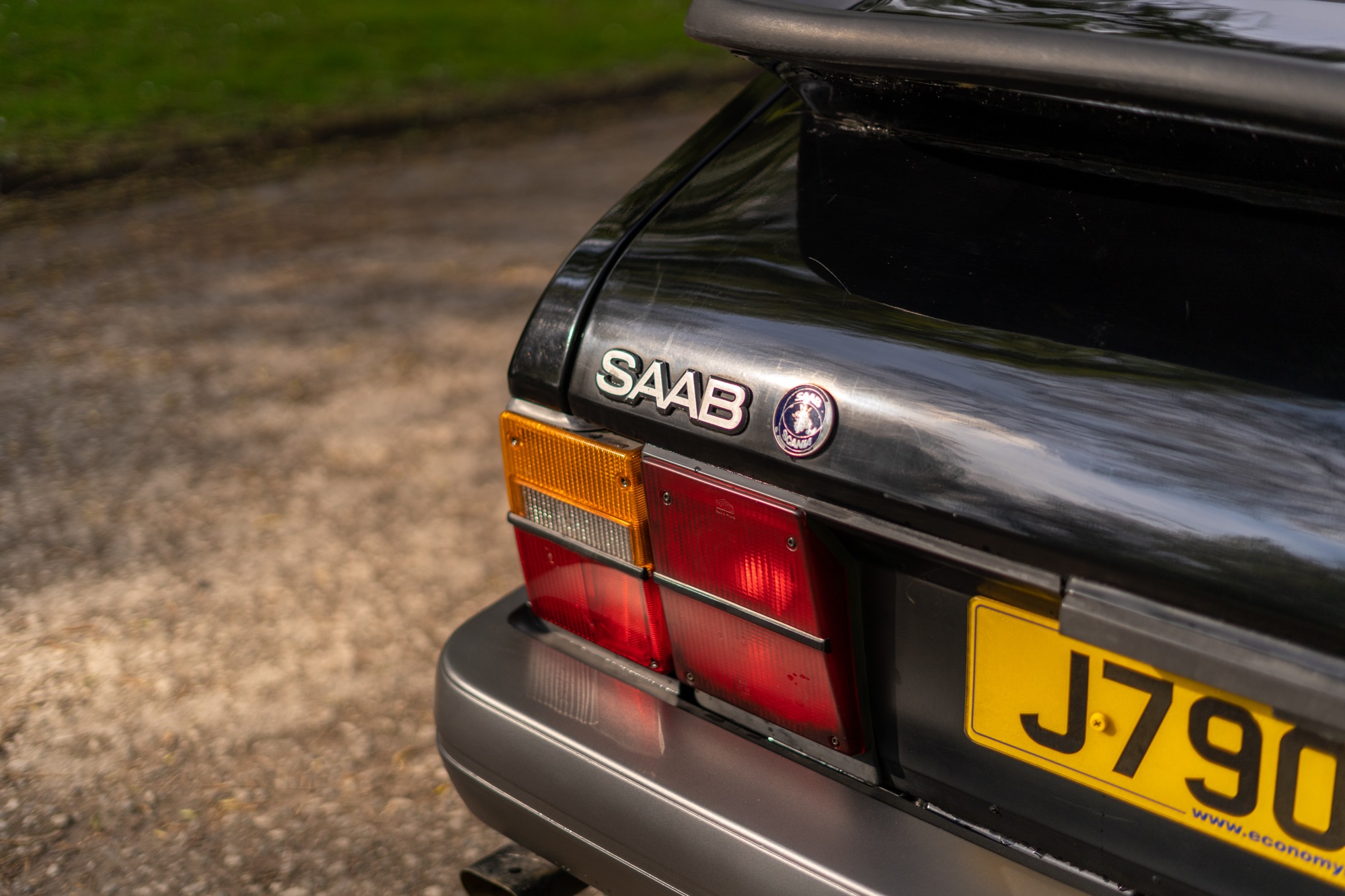 Lot 77 - 1991 Saab Turbo 900 T16S Aero