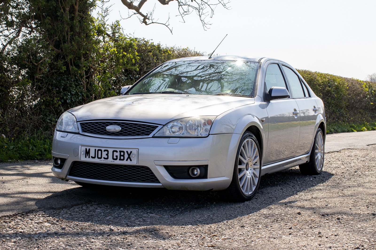 Lot 47 - 2003 Ford Mondeo ST220