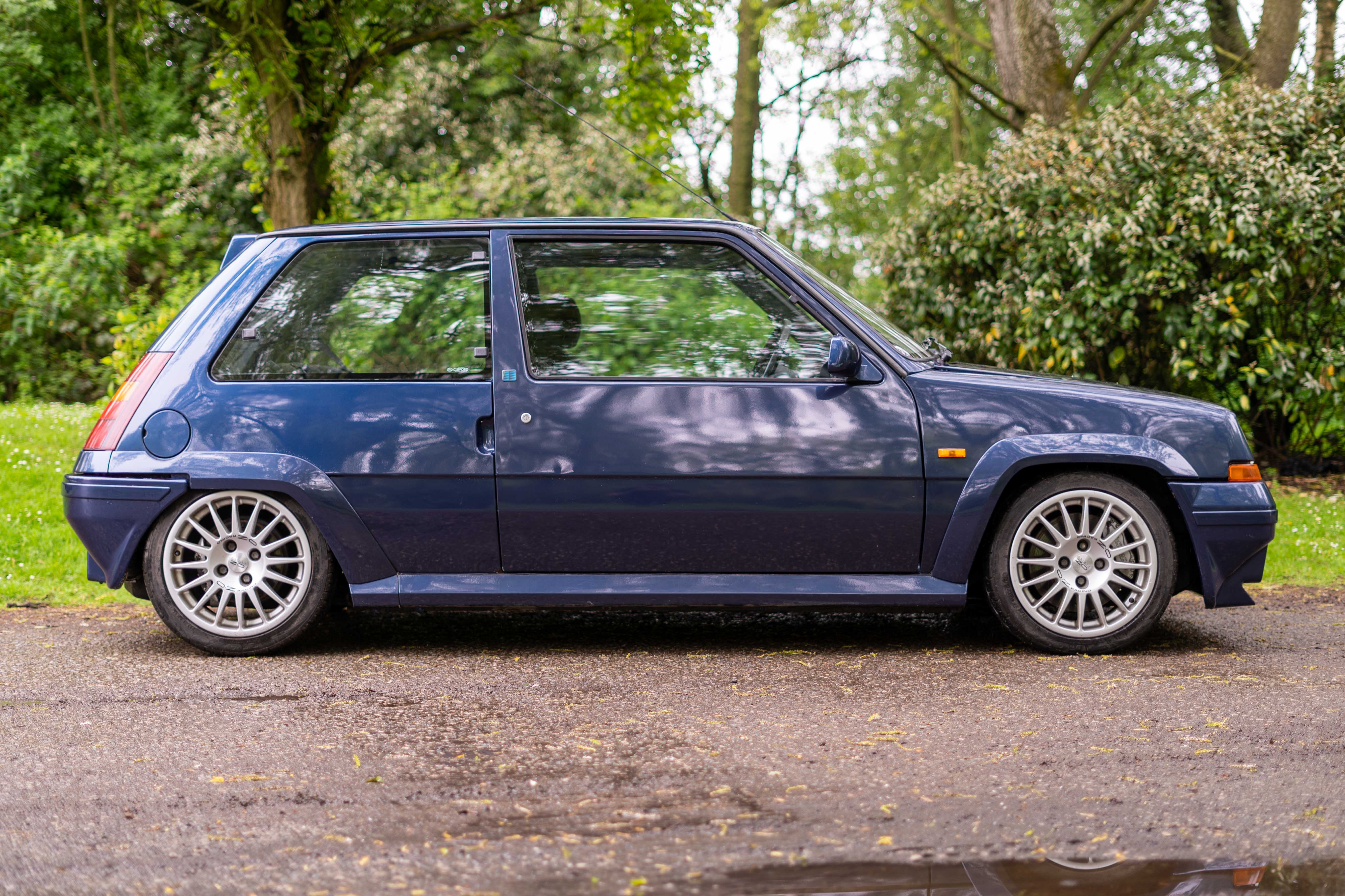 Lot 105 1990 Renault 5 GT Turbo Raider lot-105-1990-renault-5-gt-turbo-raider