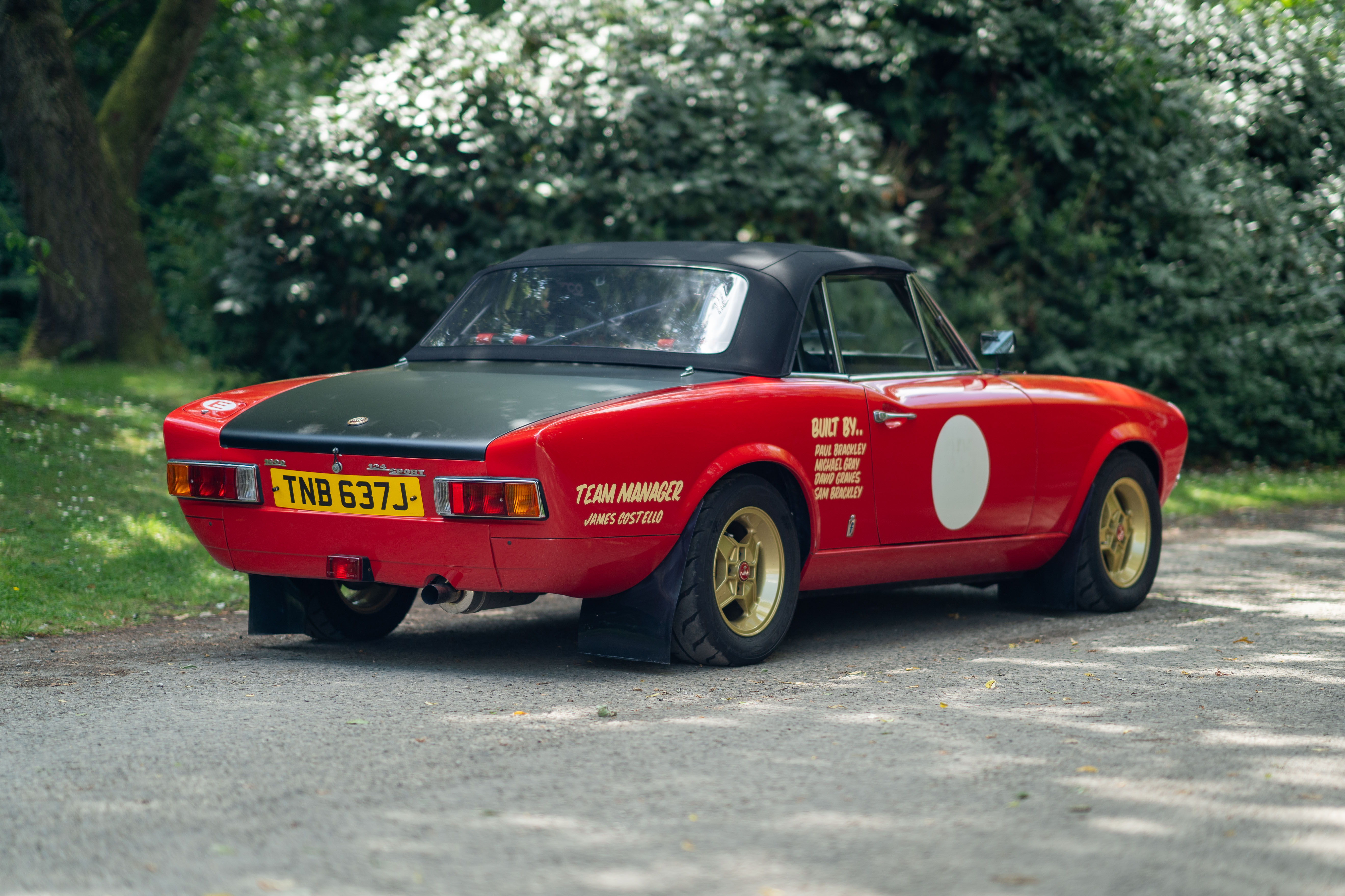 Lot 118 - 1971 Fiat 124 Sport Spider BS