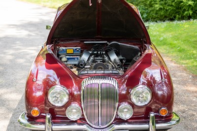 Lot 69 - 1969 Daimler V8-250