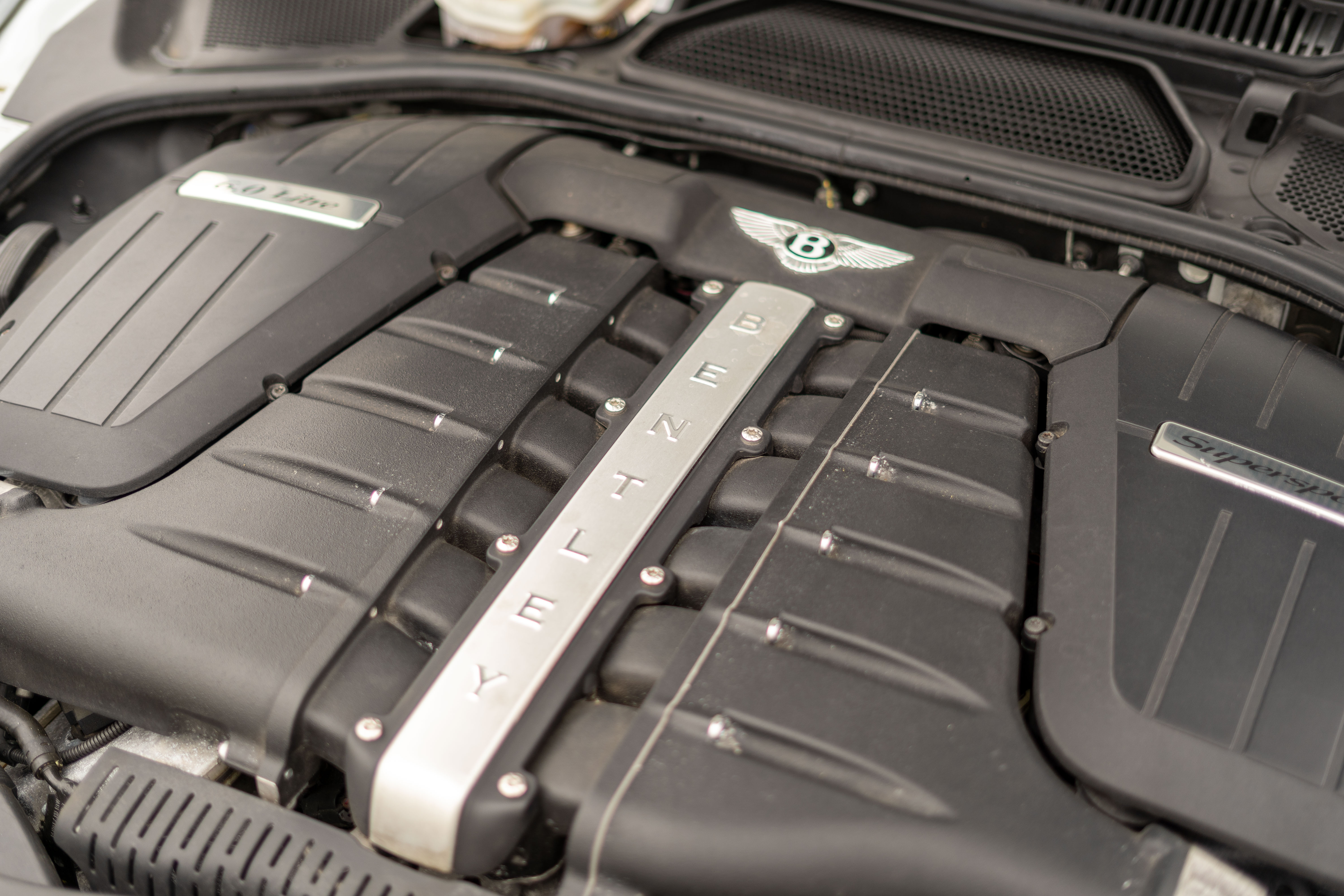 Lot 34 - 2010 Bentley Continental Supersports