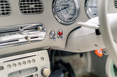 Lot 107 - 1991 Nissan Figaro