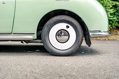 Lot 107 - 1991 Nissan Figaro