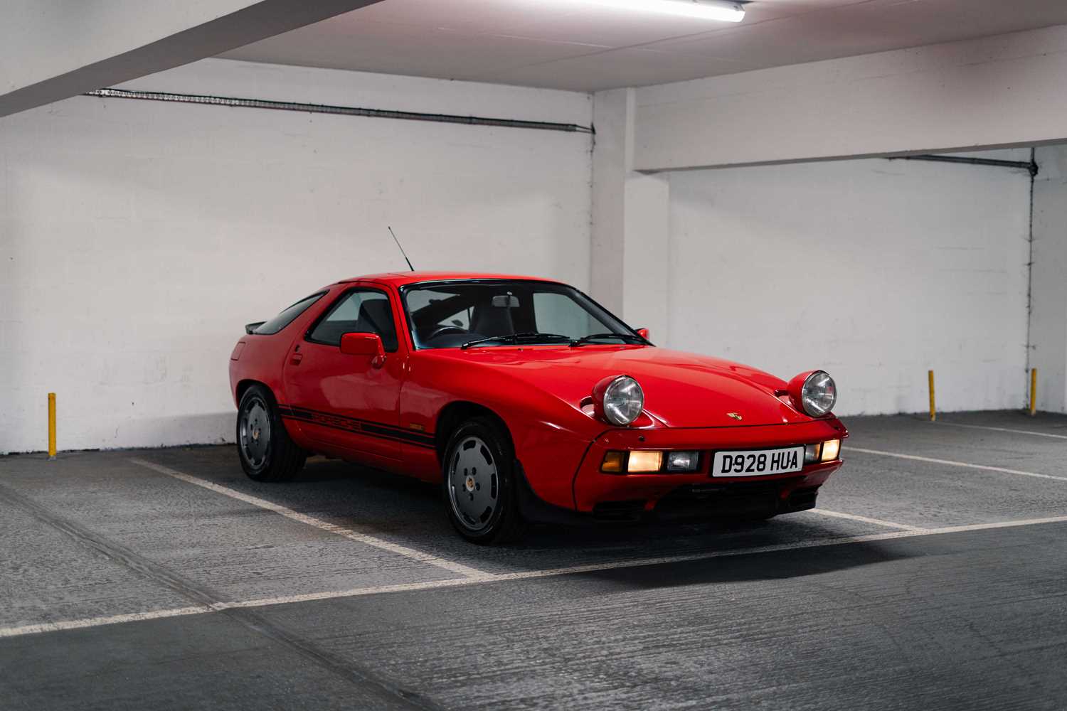 Lot 114 - 1986 Porsche 928 S2