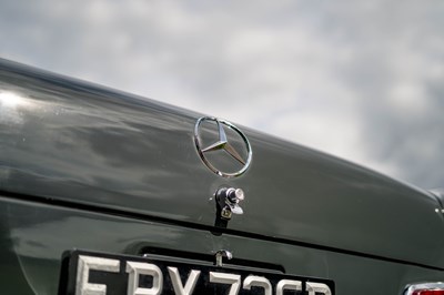 Lot 70 - 1964 Mercedes-Benz 220B