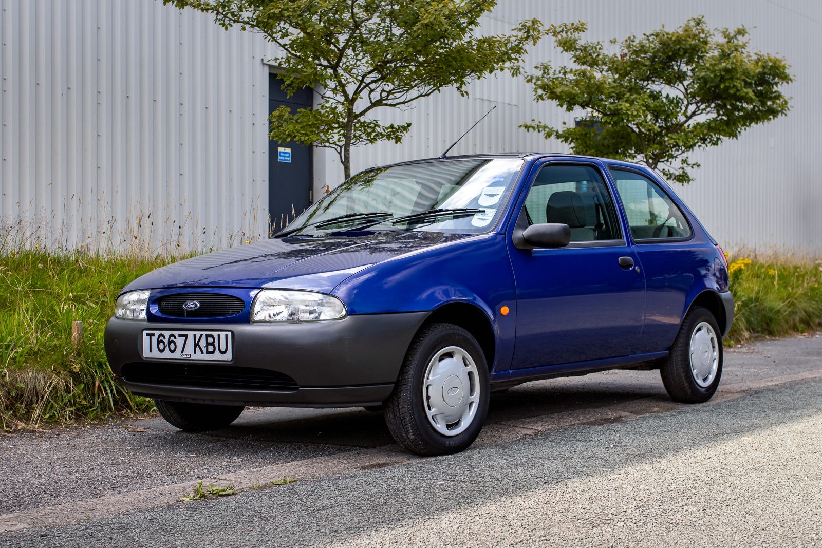 Lot 105 1999 Ford Fiesta Finesse lot-105-1999-ford-fiesta-finesse
