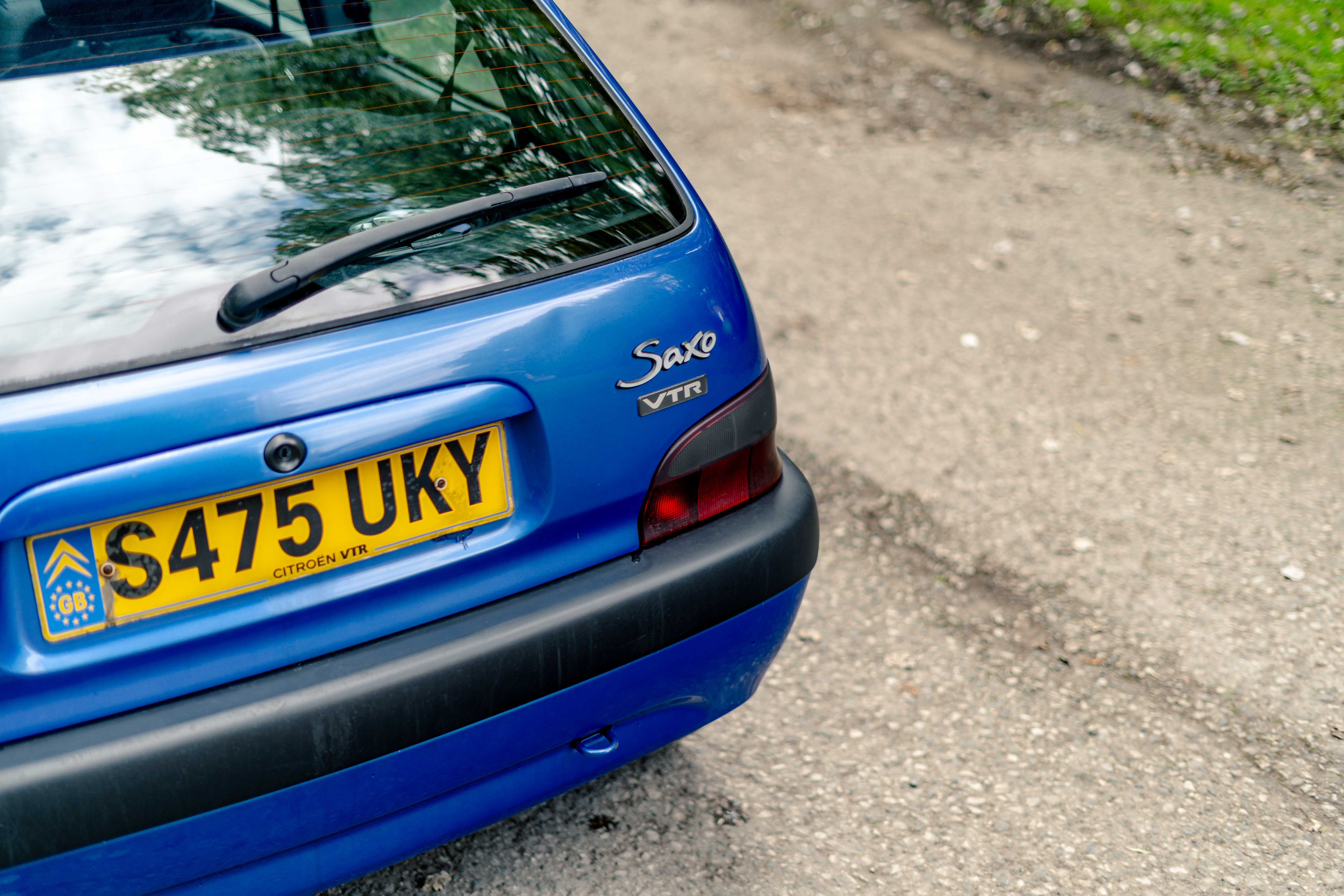 1998 Citroën Saxo 1.6 VTR in Posiden Blue Metallic 