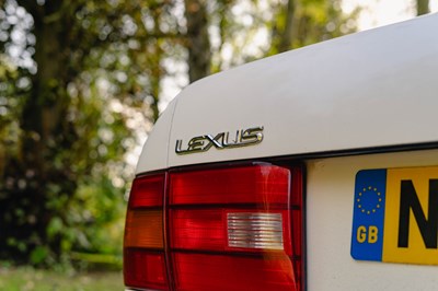 Lot 35 - 1995 Lexus LS400