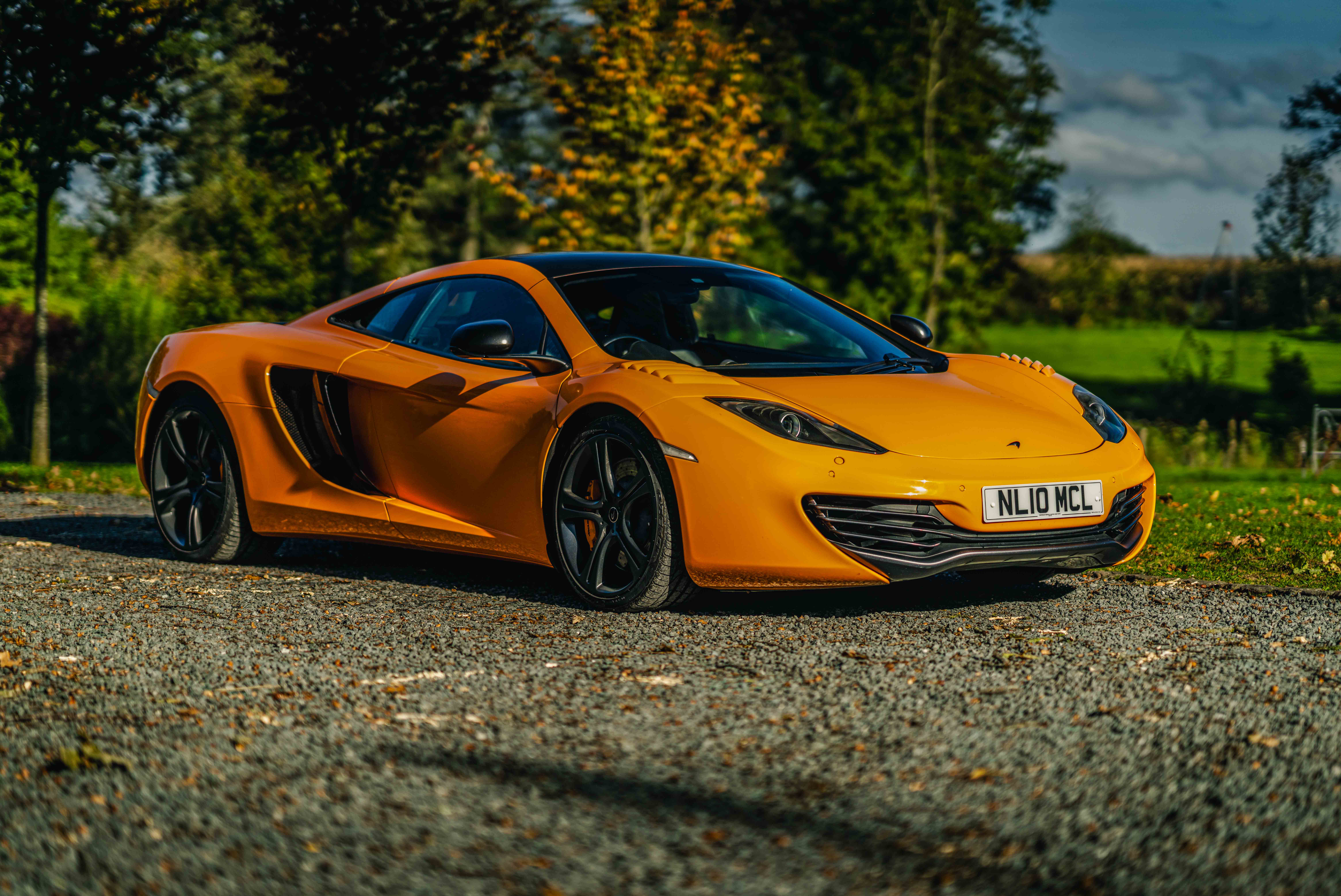 Lot 35 - 2011 McLaren MP4-12C