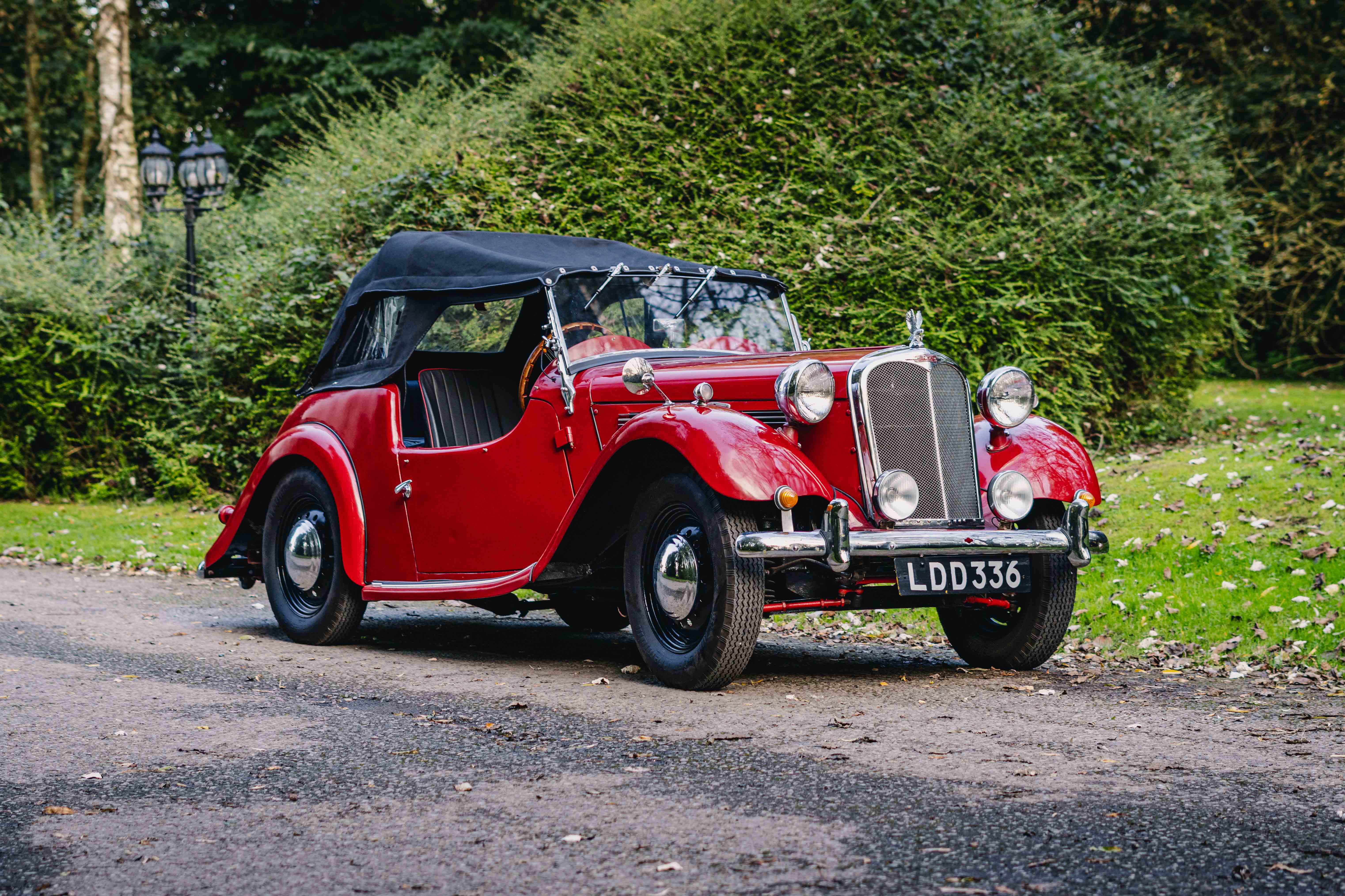 Automobil Singer Lot 51 - 1951 Singer 9 Roadster 4AB
