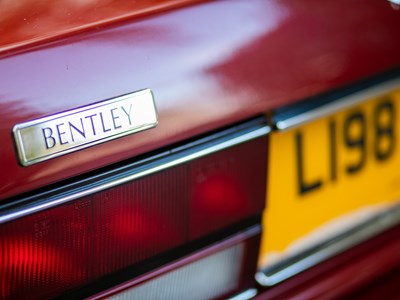 Lot 2 - 1994 Bentley Brooklands