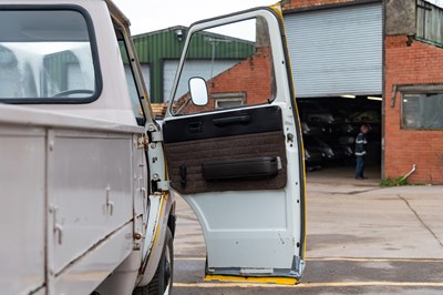 Lot 114 - 1984 Bedford CF Dropside