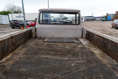 Lot 114 - 1984 Bedford CF Dropside