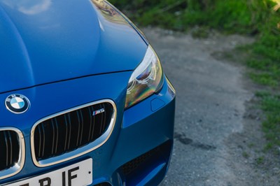 Lot 27 - 2015 BMW M5