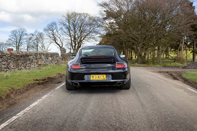 Lot 76 - 2003 Porsche 911 Carrera