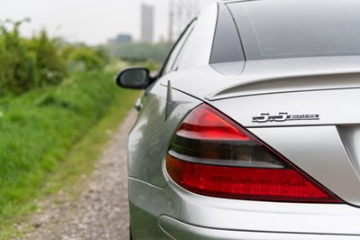 Lot 45 - 2004 Mercedes SL55 AMG