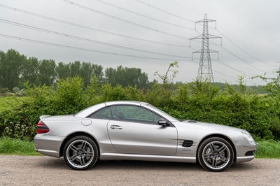 Lot 45 - 2004 Mercedes SL55 AMG