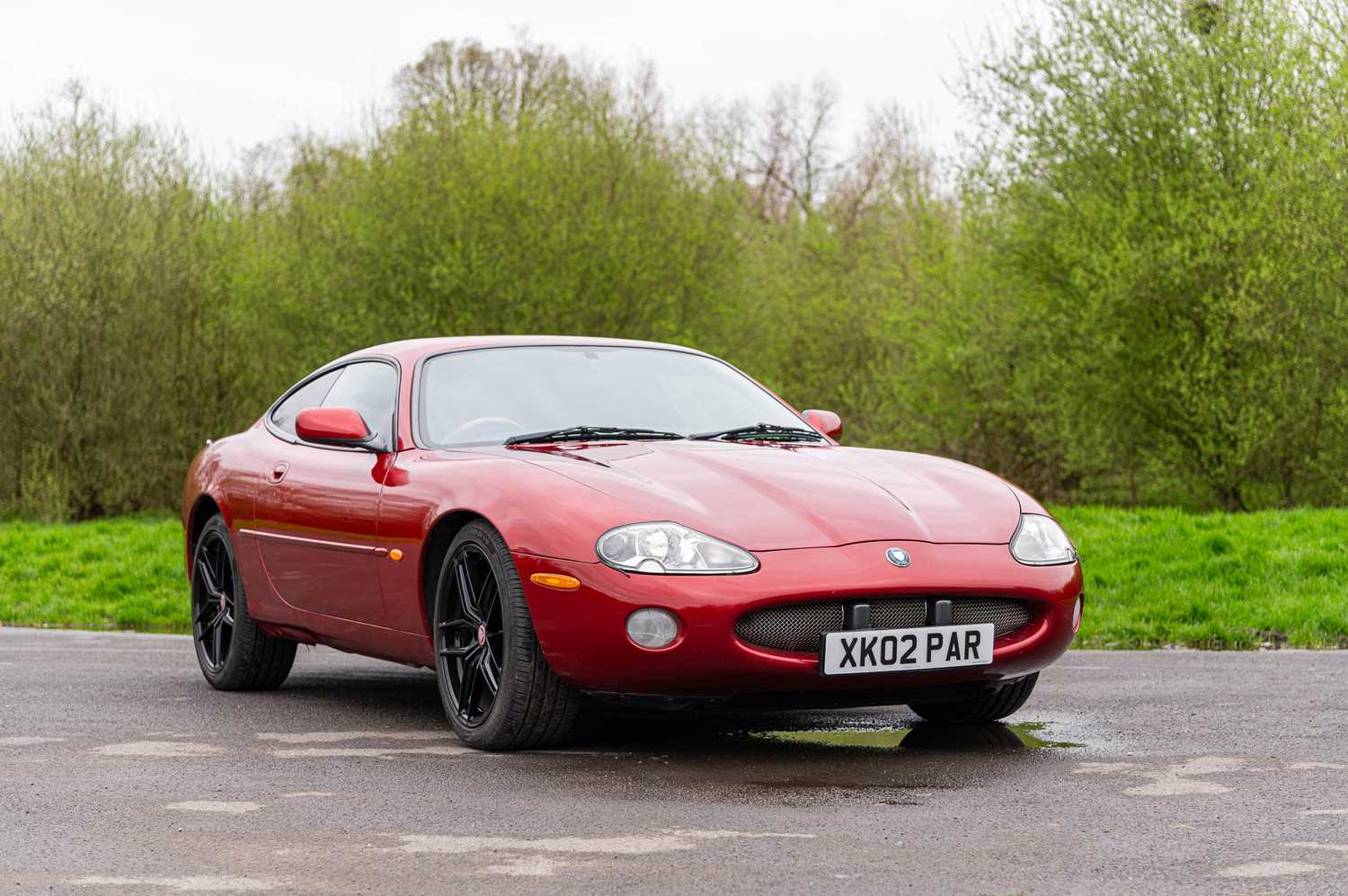 Lot 17 - 2002 Jaguar XK8