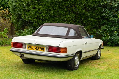 Lot 61 - 1974 Mercedes 350SL