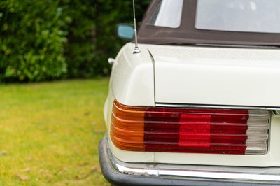 Lot 61 - 1974 Mercedes 350SL