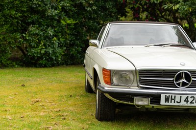 Lot 61 - 1974 Mercedes 350SL