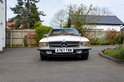 Lot 62 - 1983 Mercedes 380SL