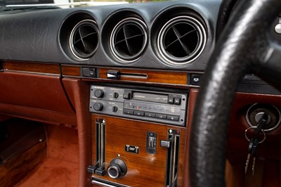 Lot 62 - 1983 Mercedes 380SL