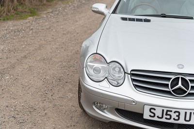 Lot 63 - 2003 Mercedes SL500