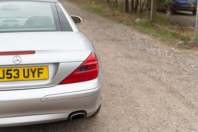 Lot 63 - 2003 Mercedes SL500