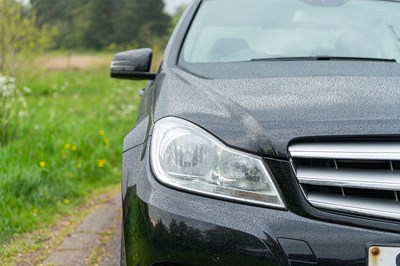 Lot 10 - 2013 Mercedes C220