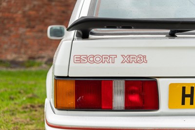 Lot 35 - 1991 Ford Escort XR3I