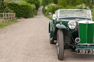 Lot 21 - 1947 MG TC Midget