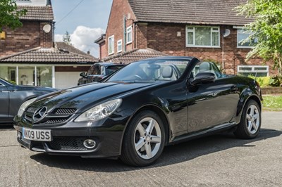 Lot 44 - 2009 Mercedes SLK 280