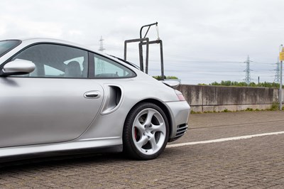 Lot 77 - 2001 Porsche 911 Turbo