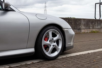 Lot 77 - 2001 Porsche 911 Turbo