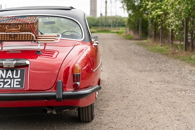 Lot 15 - 1967 Daimler 420