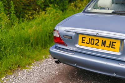 Lot 43 - 2002 Jaguar XJ8 Sport