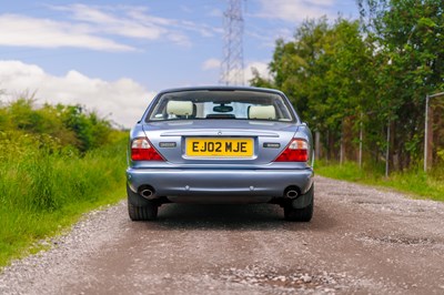 Lot 43 - 2002 Jaguar XJ8 Sport