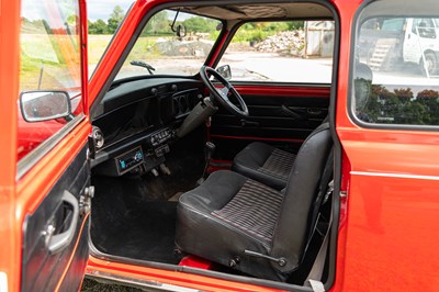 Lot 19 - 1989 Mini 1000