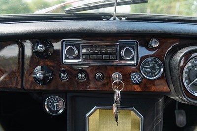 Lot 78 - 1970 MGB Roadster