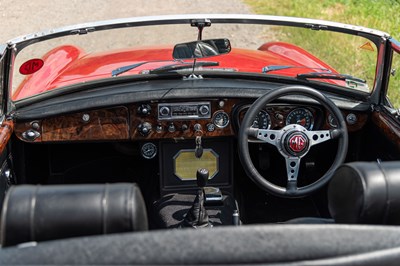 Lot 78 - 1970 MGB Roadster