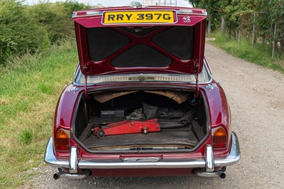 Lot 42 - 1968 Jaguar XJ6