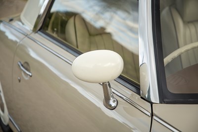 Lot 91 - 1991 Nissan Figaro