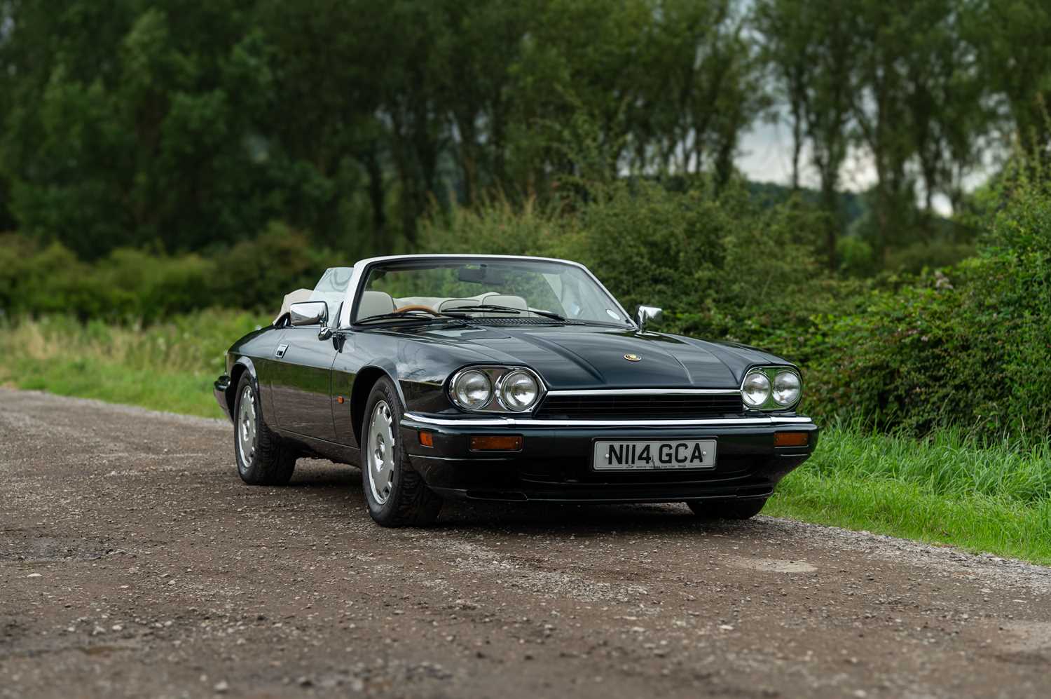 Lot 46 - 1996 Jaguar XJS Celebration