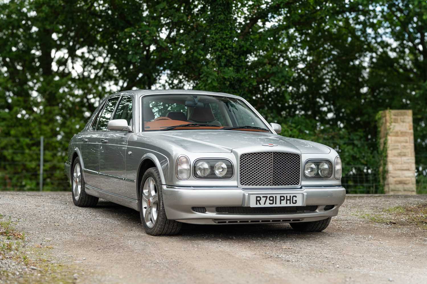 Lot 40 - 1997 Bentley Arnage