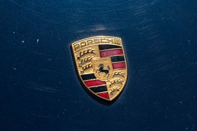 Lot 64 - 1998 Porsche 911 Carrera