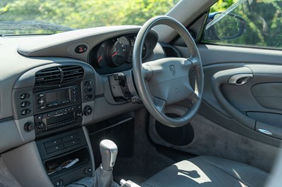 Lot 64 - 1998 Porsche 911 Carrera