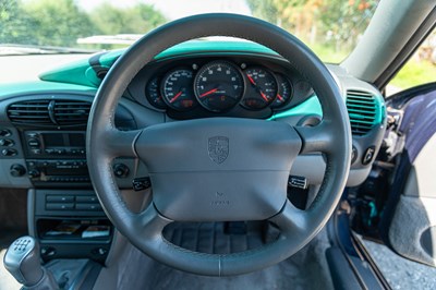 Lot 64 - 1998 Porsche 911 Carrera